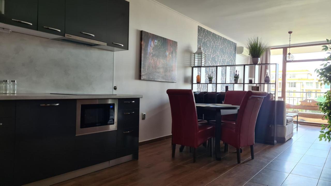 Sun Wave Apartment Presige Święty Włas Zewnętrze zdjęcie